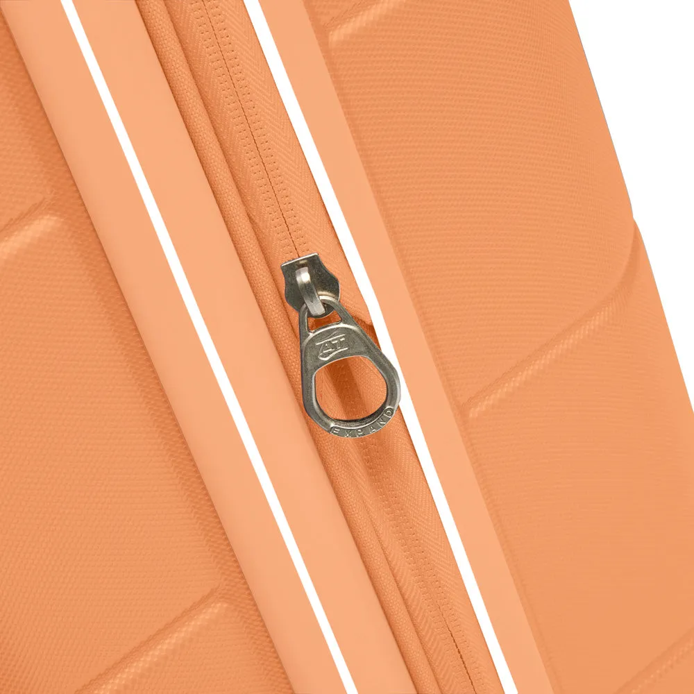 American Tourister Stratum 2.0 Hardside 20" Carry On Spinner Luggage