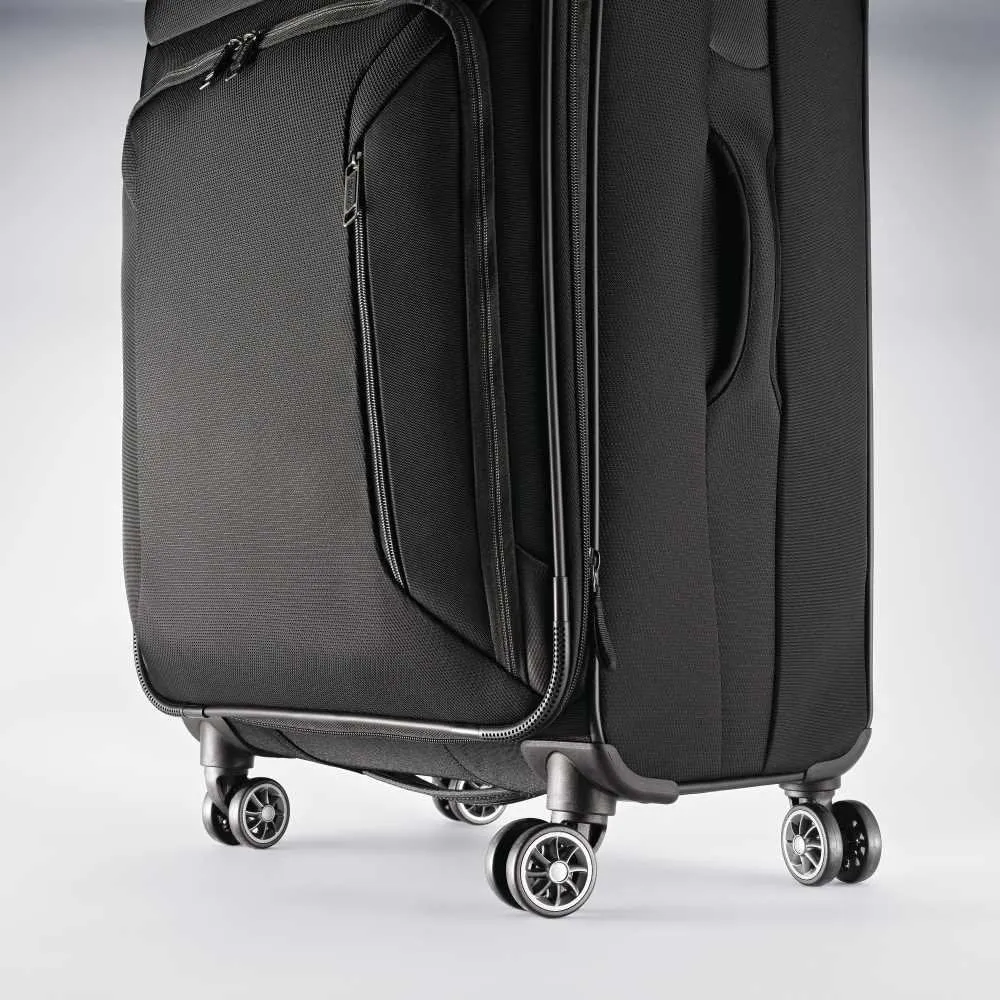 American Tourister Zoom 28" 4-Wheel Large Luggage