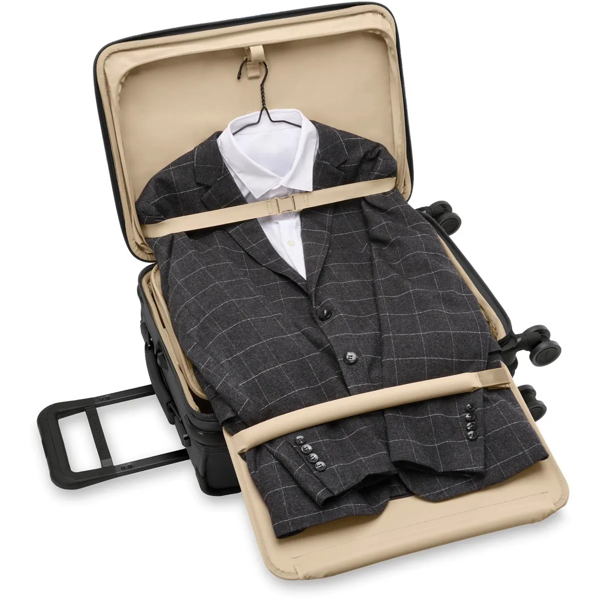 Briggs & Riley Baseline Essential Carry On Spinner