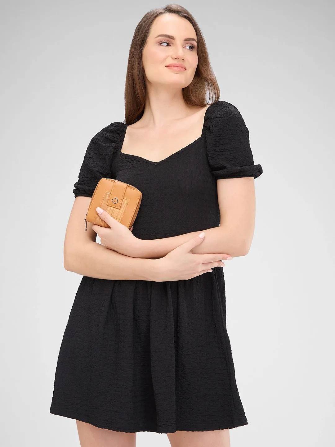 Caprese Avery Small Tan Wallet
