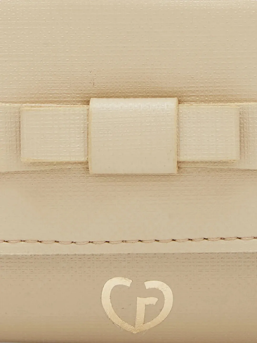 Caprese YVONNE Medium Cream Wallet
