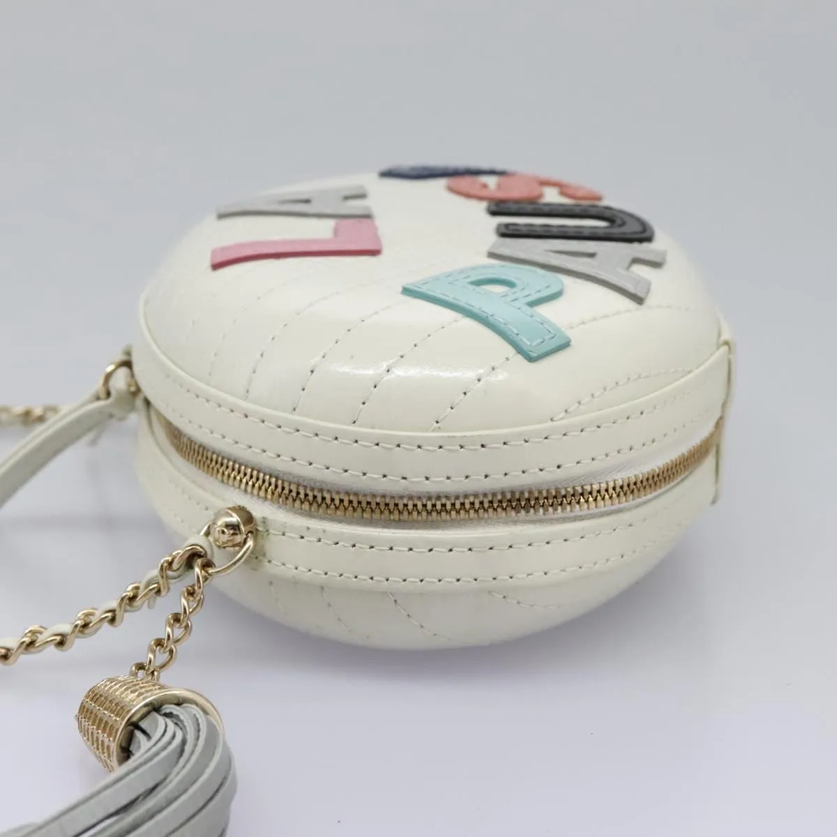 Chanel Leather Clutch Bag (Pre-Owned)