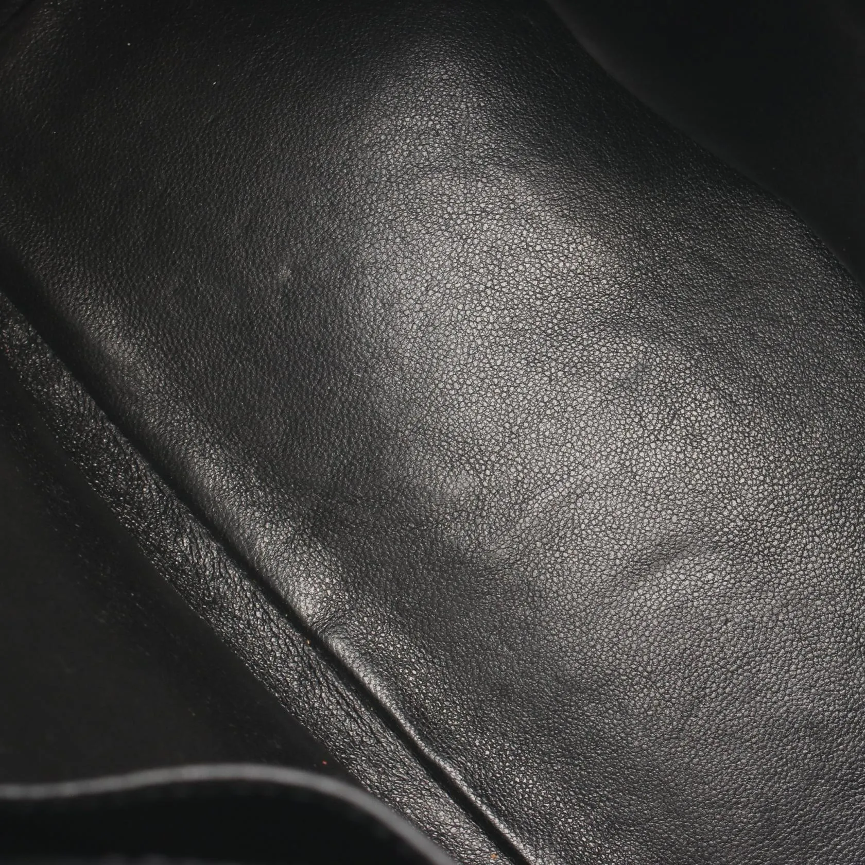 Chanel Leather Grain Calfskin Tote Bag