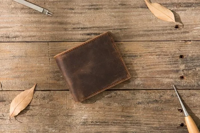 Cool Leather Mens Small Wallet Bifold Vintage Slim billfold Wallet for Men