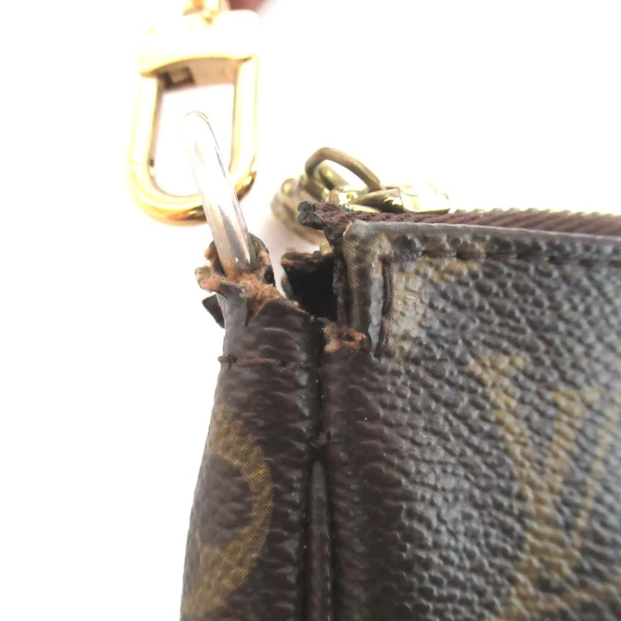 Louis Vuitton Pochette Accessoire Canvas Clutch Bag (Pre-Owned)