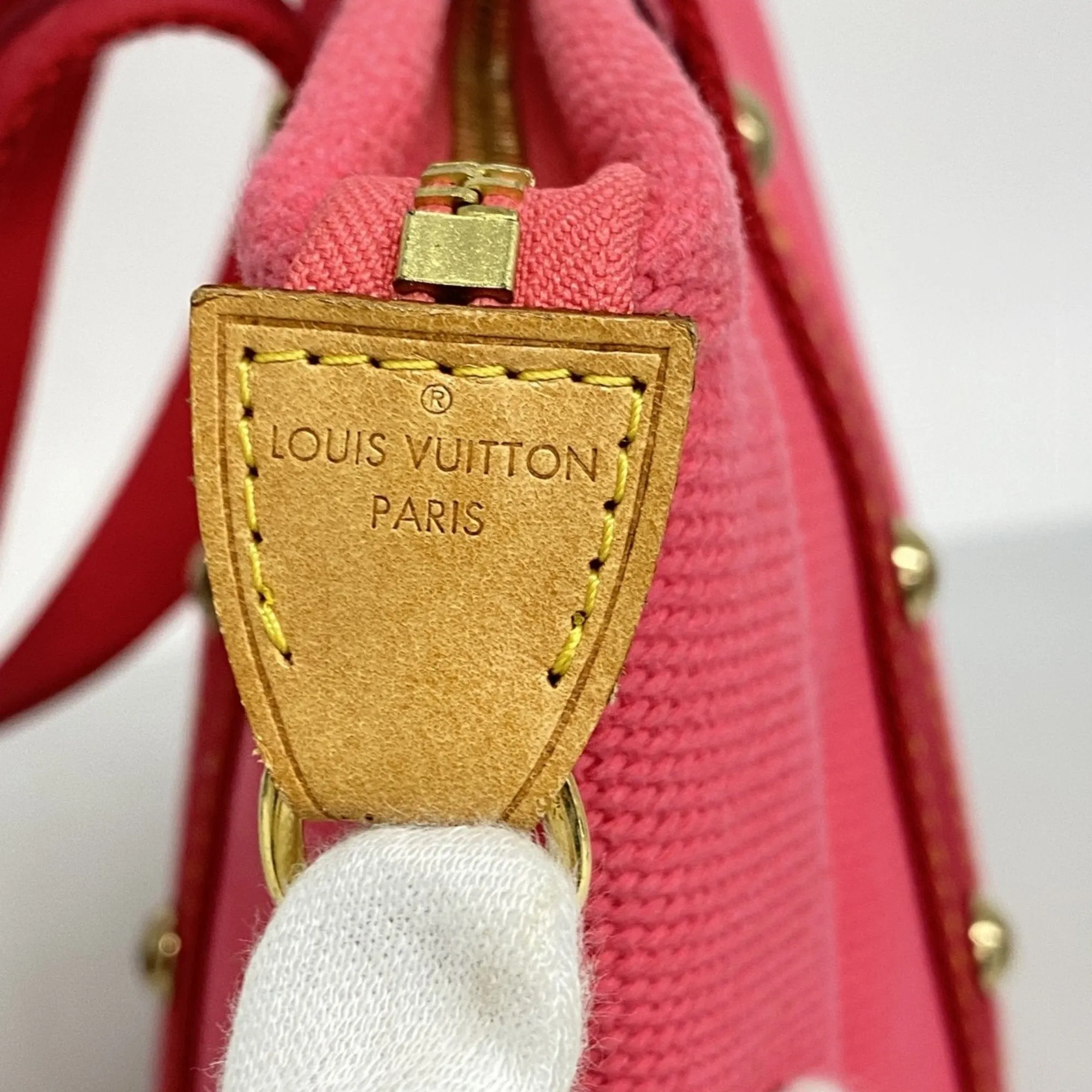 Louis Vuitton Tote Bag (Pre-Owned)