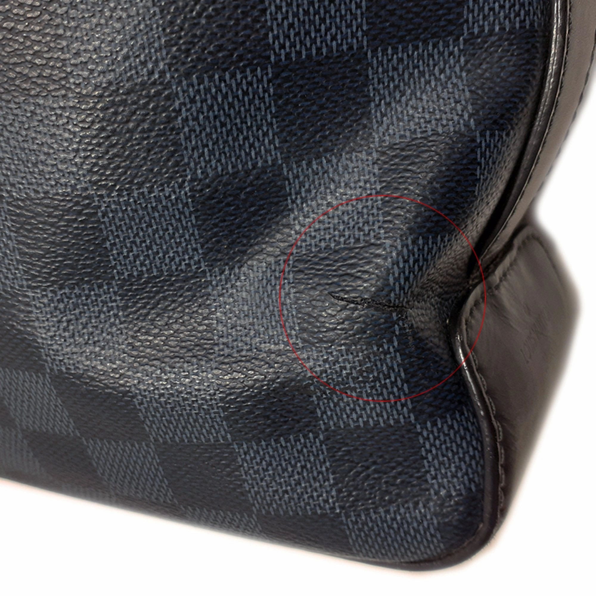 Louis Vuitton Canvas Messenger Bag (Pre-Owned)