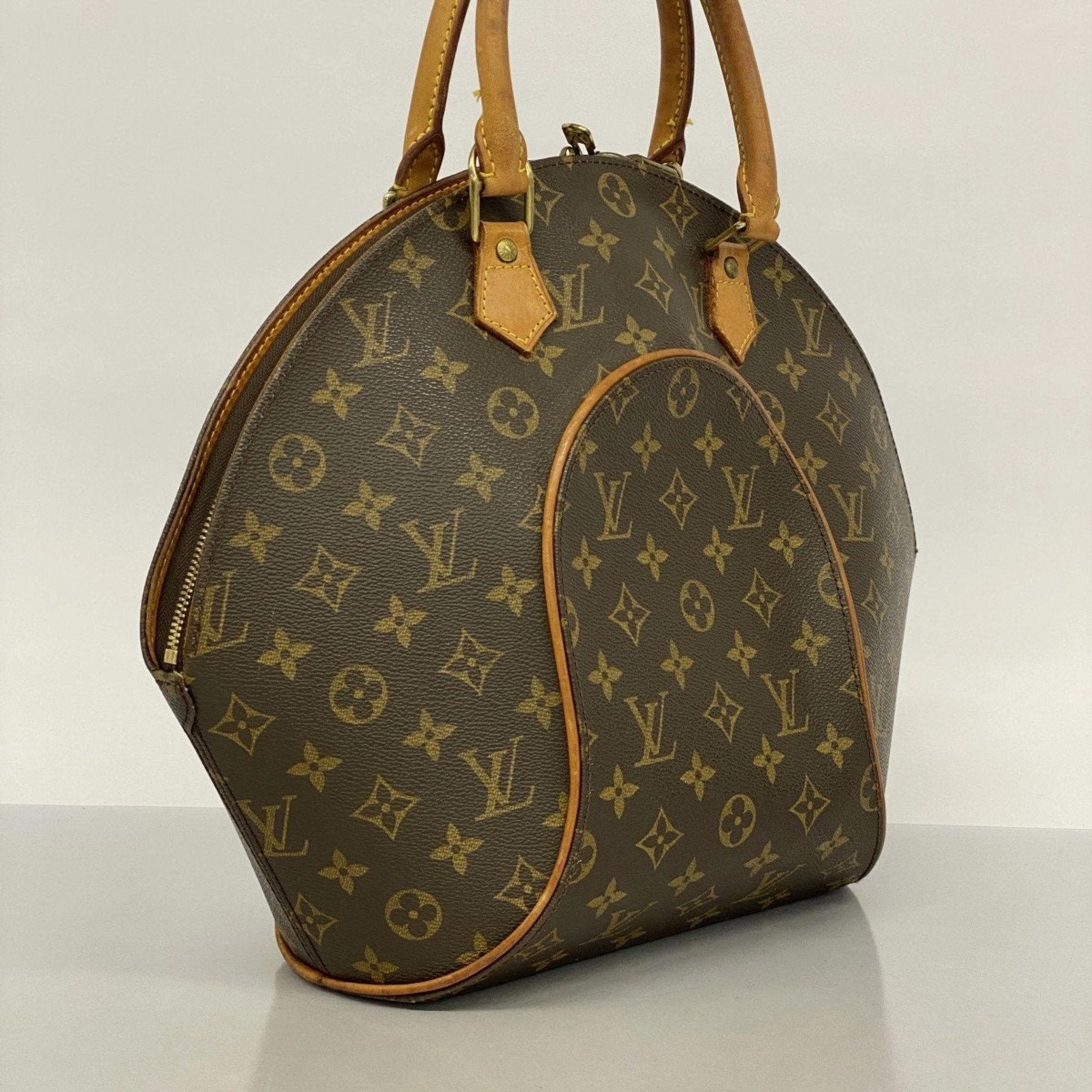 Louis Vuitton Handbag (Pre-Owned)