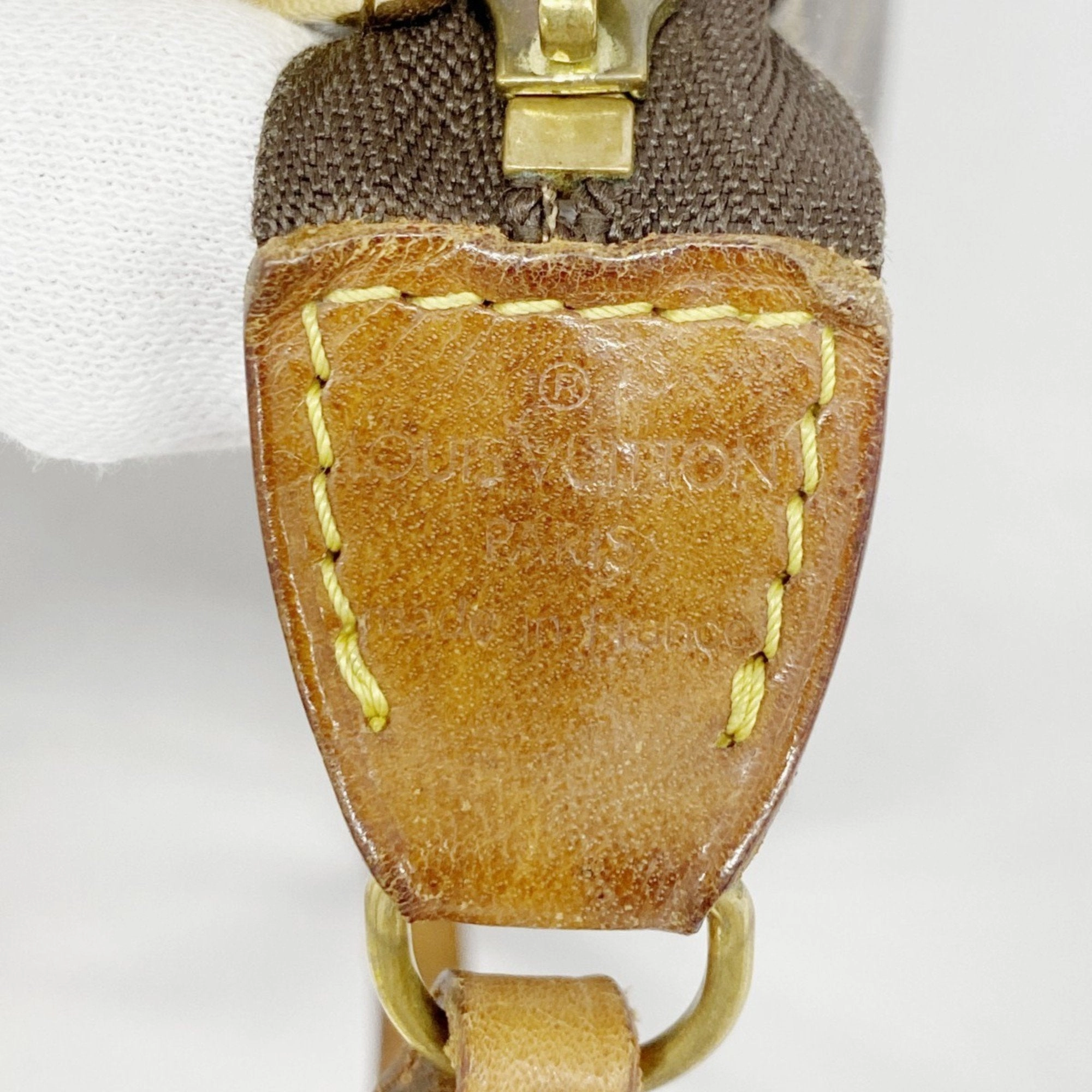 Louis Vuitton Pouch (Pre-Owned)