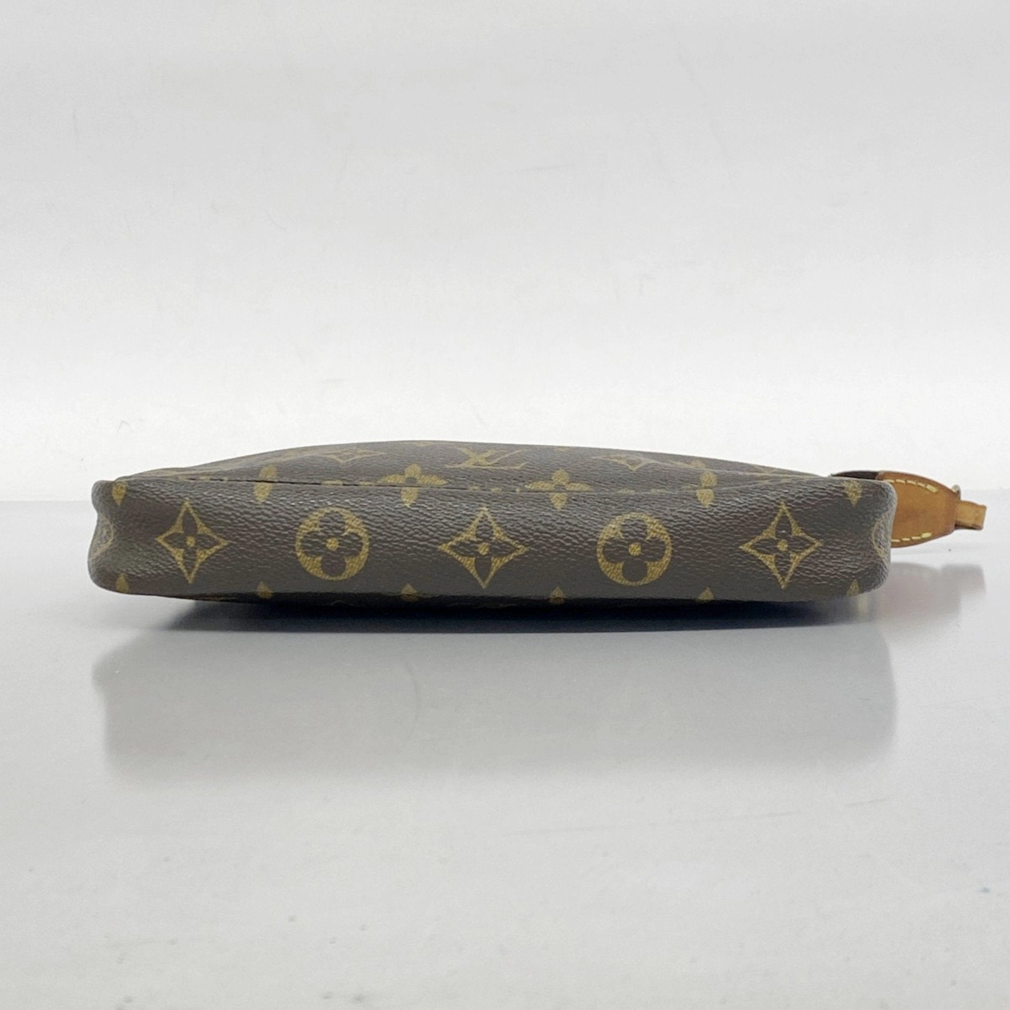 Louis Vuitton Pouch (Pre-Owned)