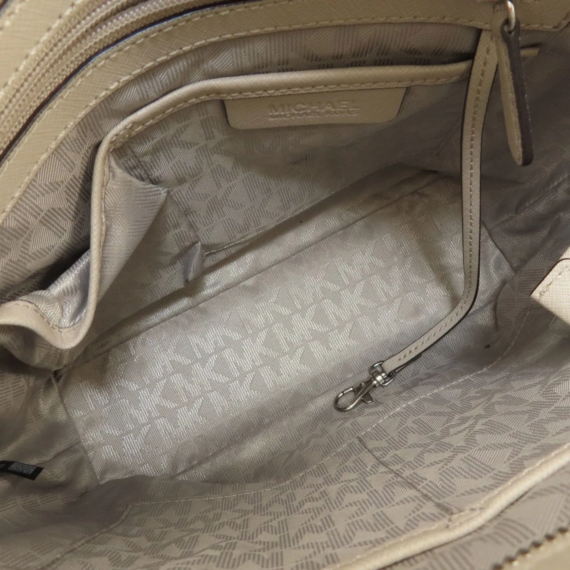 Michael Kors Leather Tote Bag (Pre-Owned)