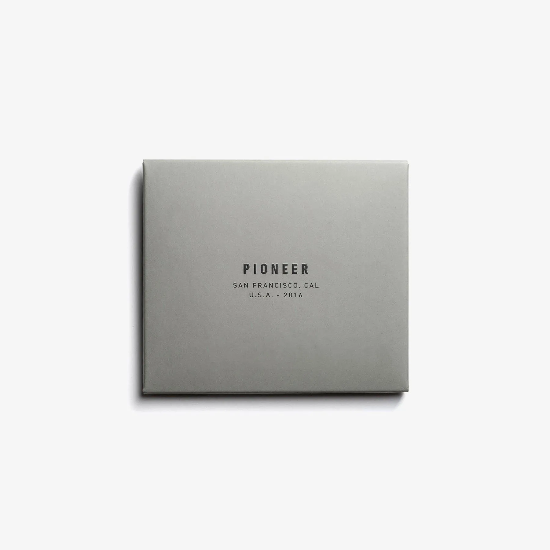 Pioneer Carry Molecule Cardholder