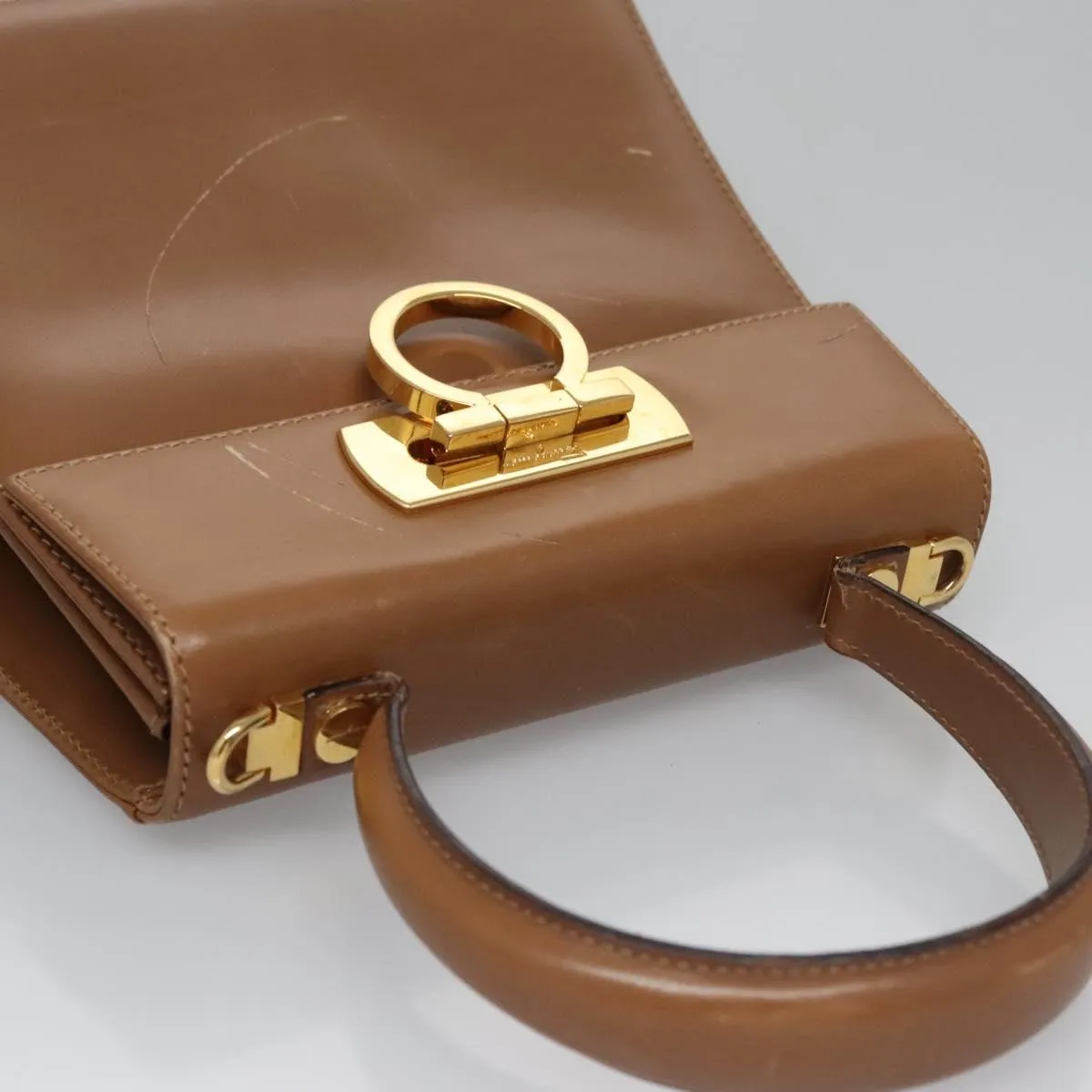 Salvatore Ferragamo Gancini Leather Handbag (Pre-Owned)
