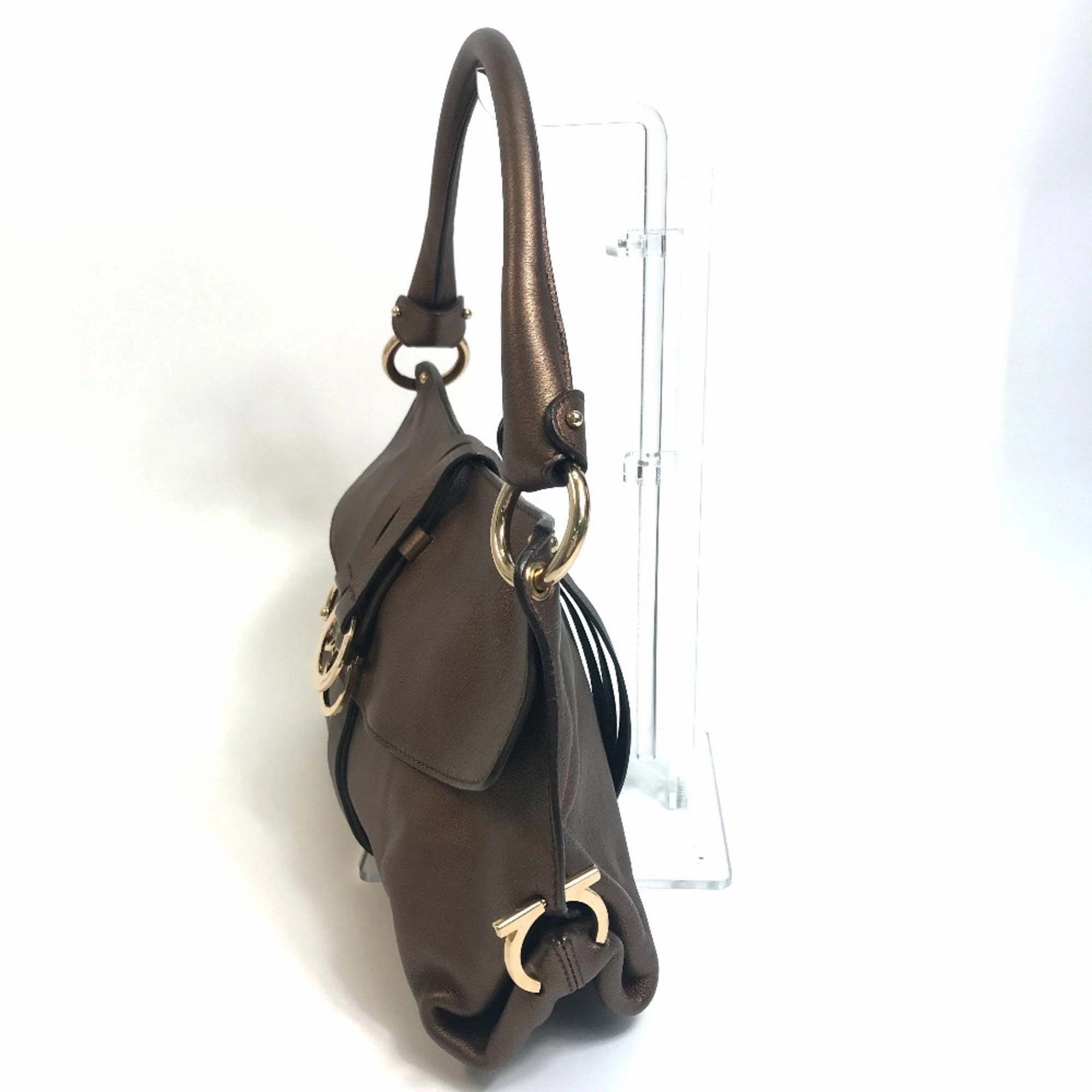 Salvatore Ferragamo  Leather Handbag (Pre-Owned)
