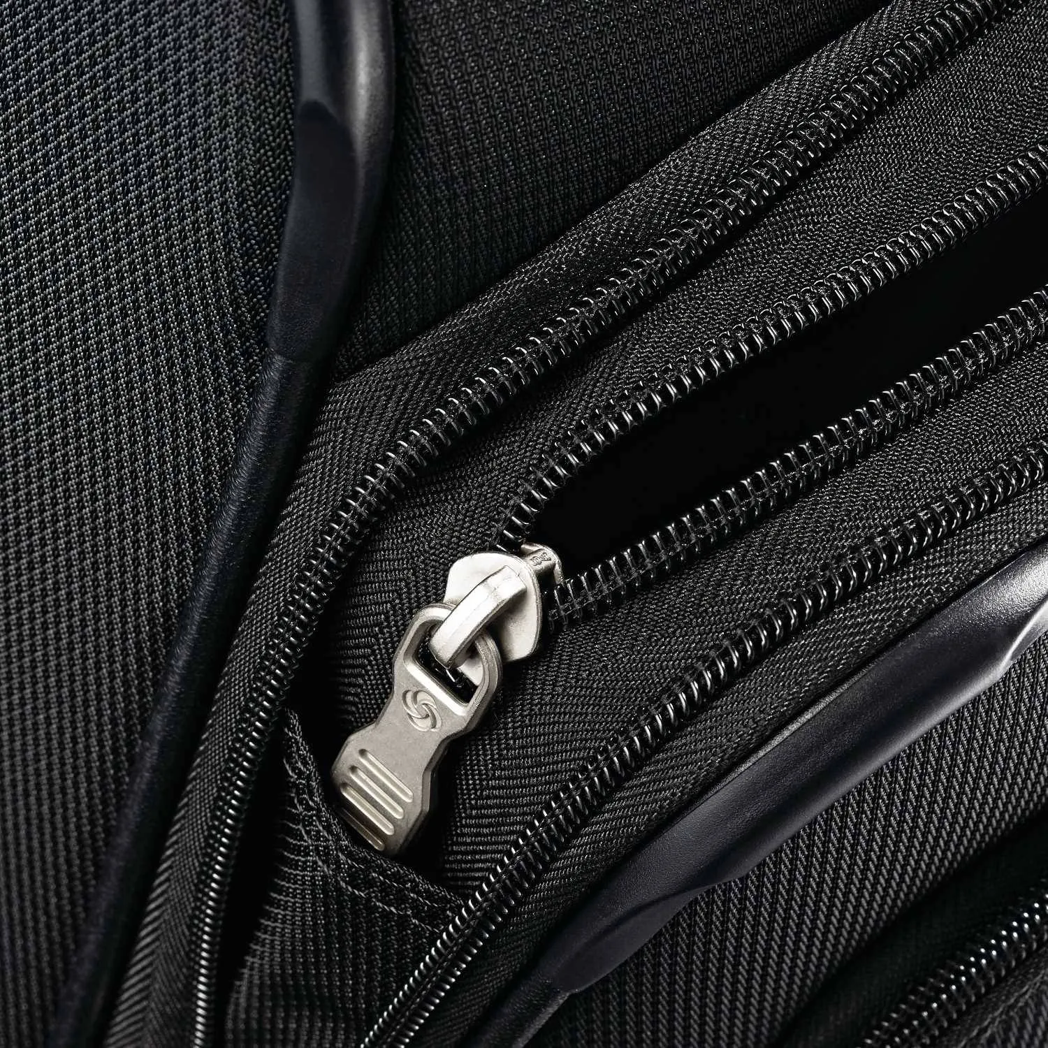 Samsonite Eco-Glide 29" 4-Wheel Large Luggage