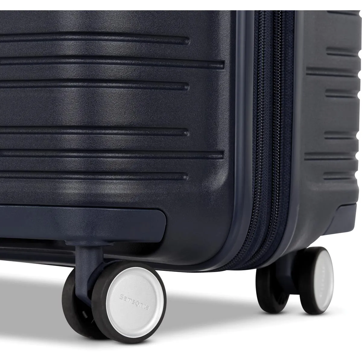 Samsonite Elevation Plus Large Spinner