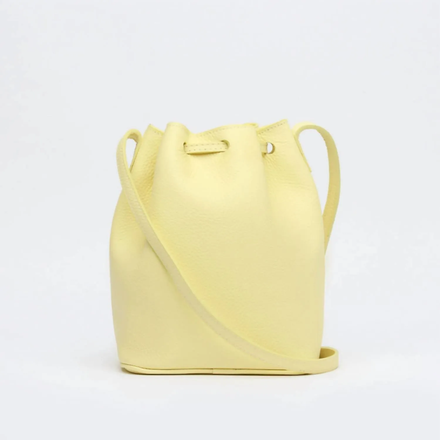 Women's Madison Bucket Bag In Butter