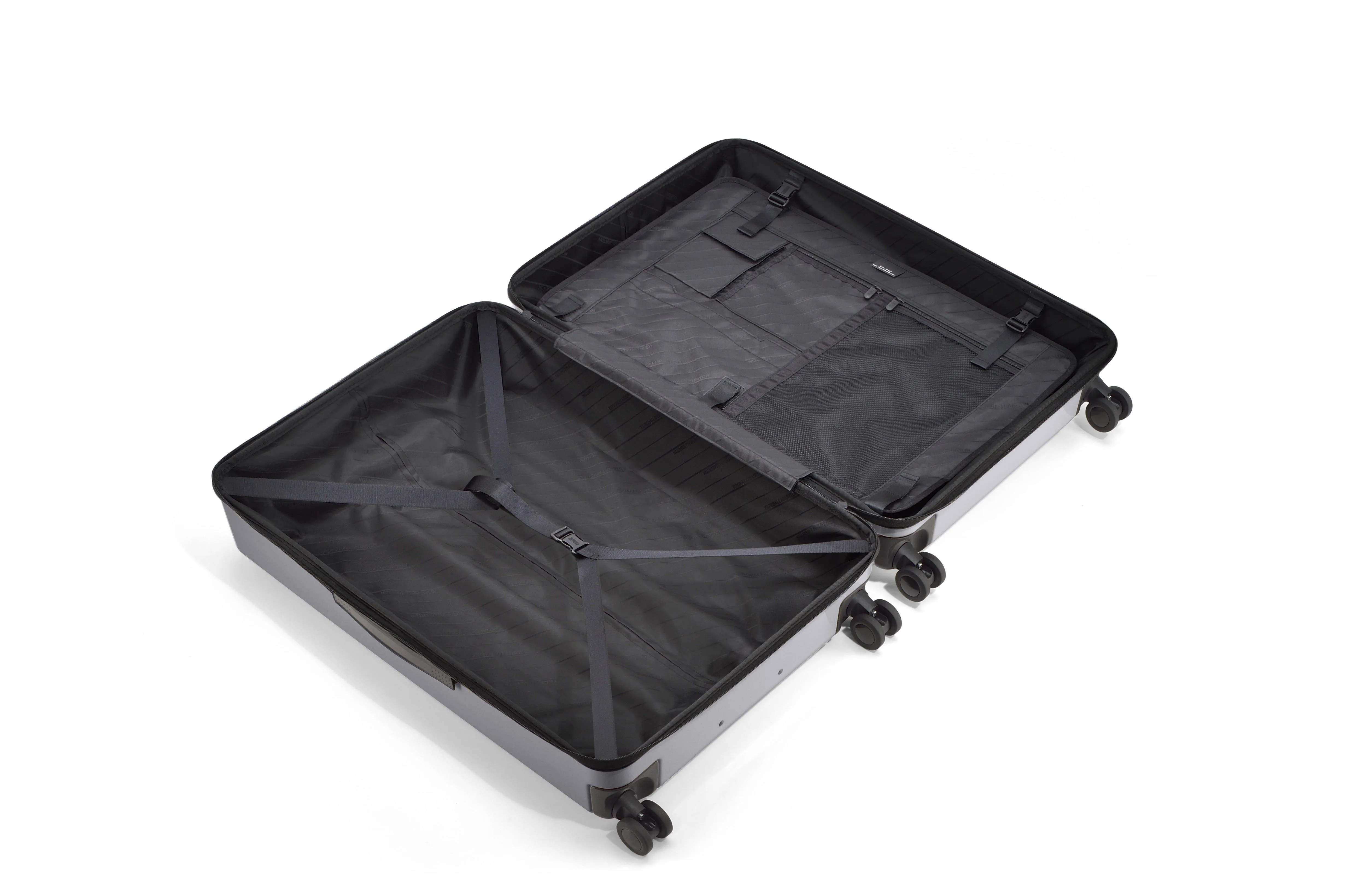 ZERO Halliburton ZRL 28" 4-Wheel Spinner