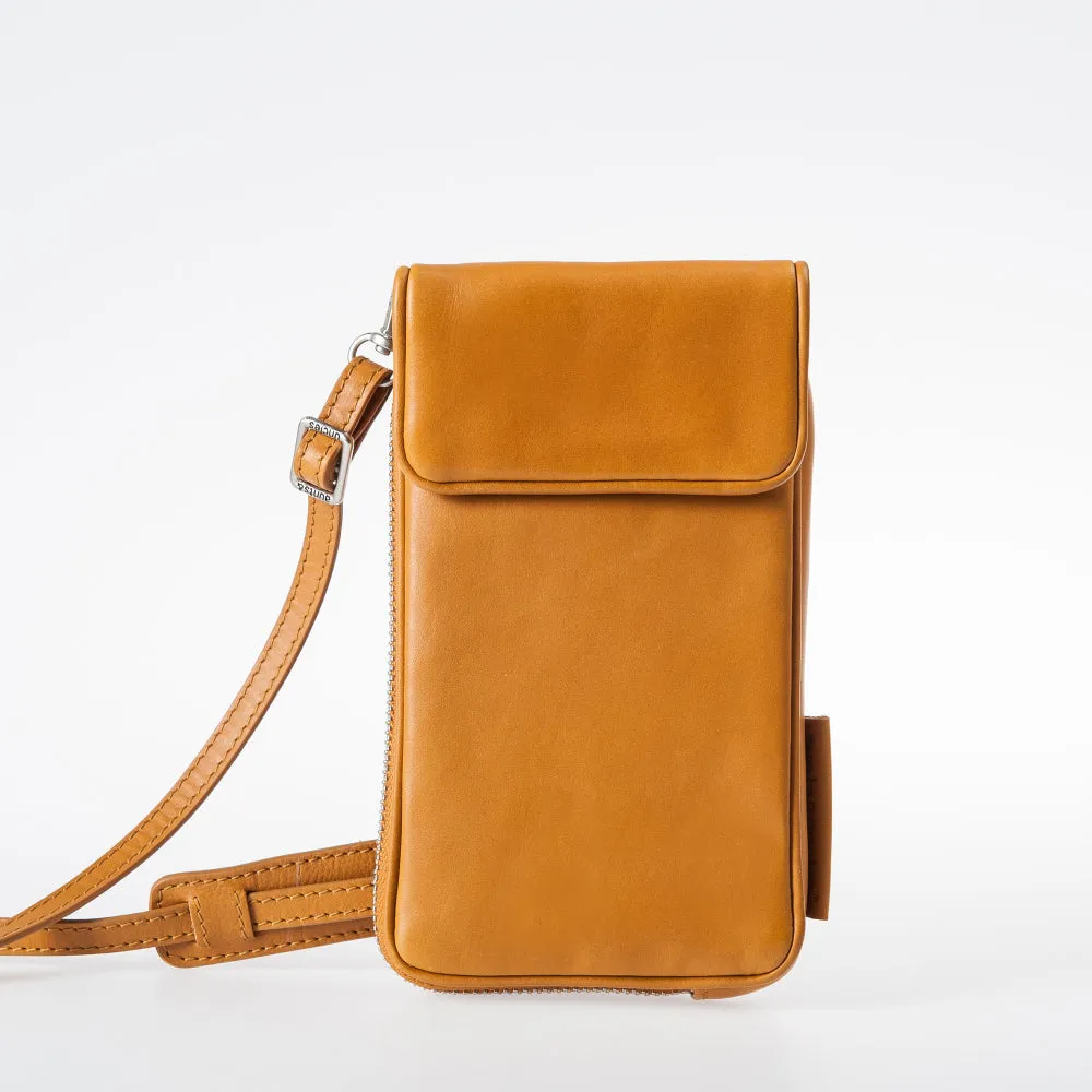 Aunts & Uncles Jamies Orchard Cloudberry Phone Bag