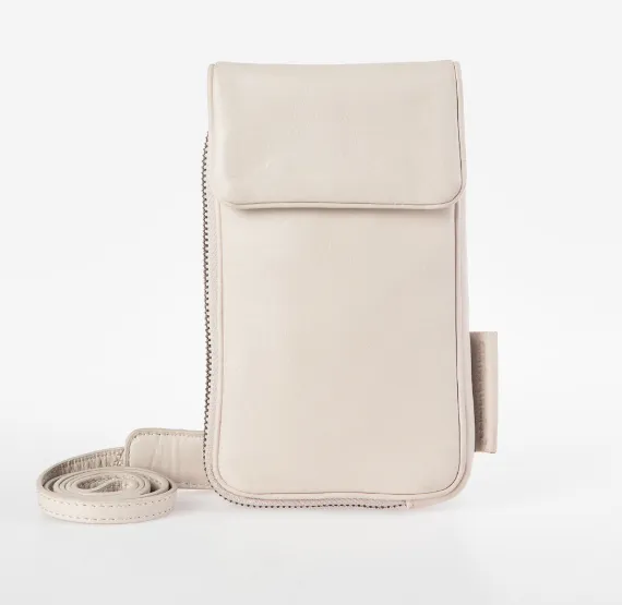 Aunts & Uncles Jamies Orchard Cloudberry Phone Bag