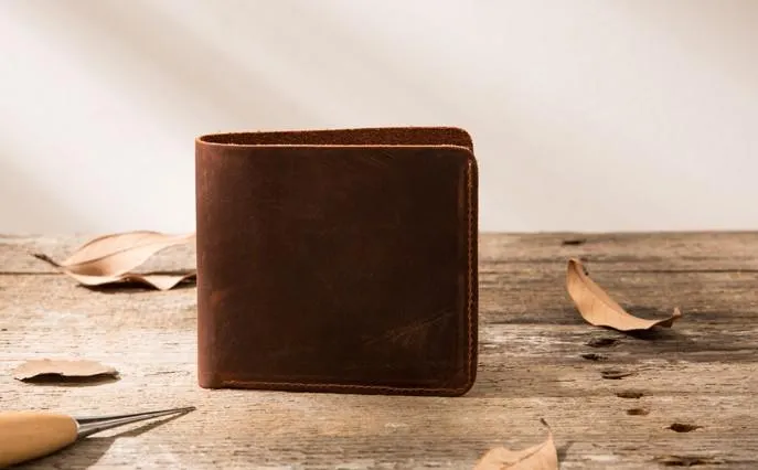 Brown Cool Leather Mens Small Wallet Bifold Vintage Slim billfold Wallet for Men