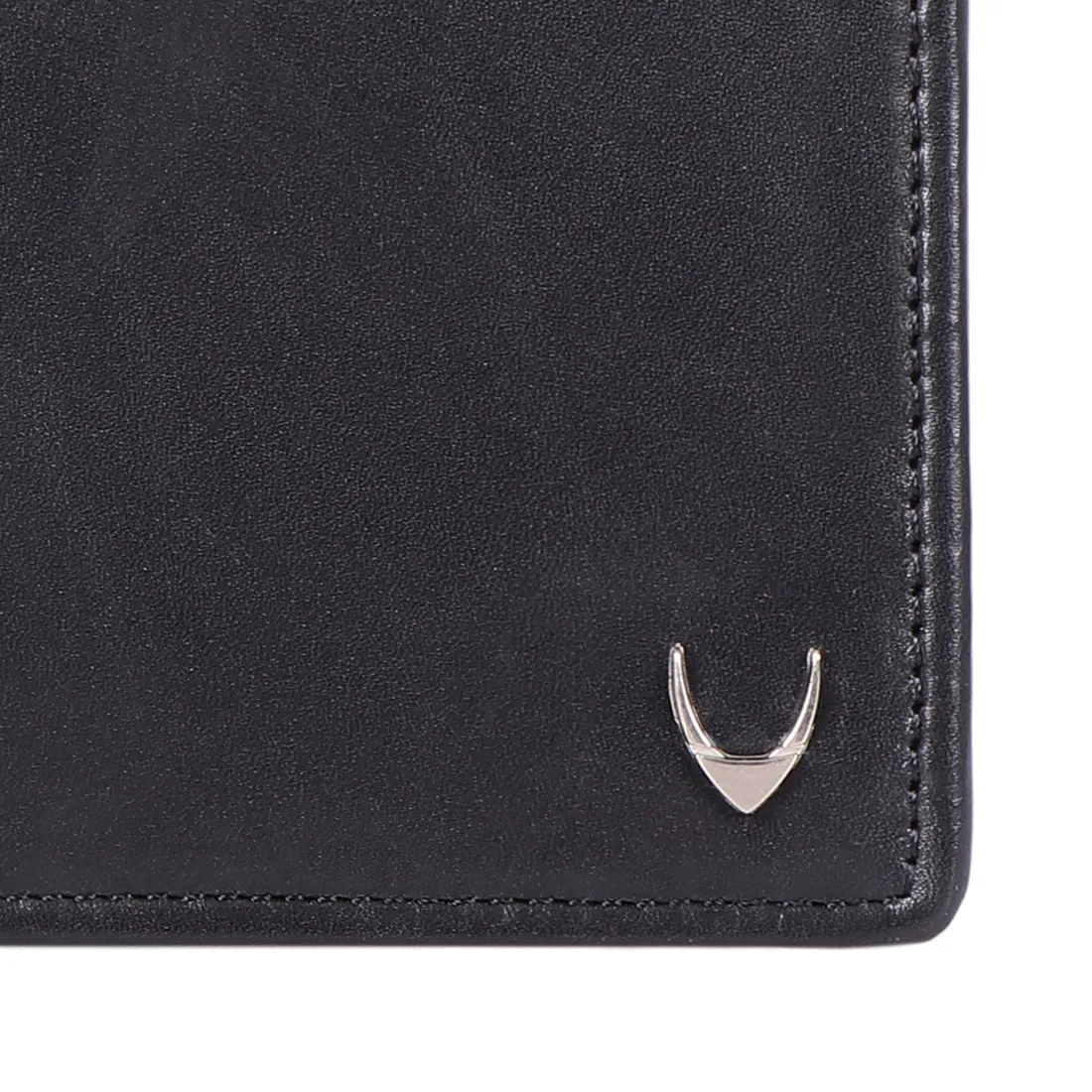 EE MYW-02A RF BI-FOLD WALLET