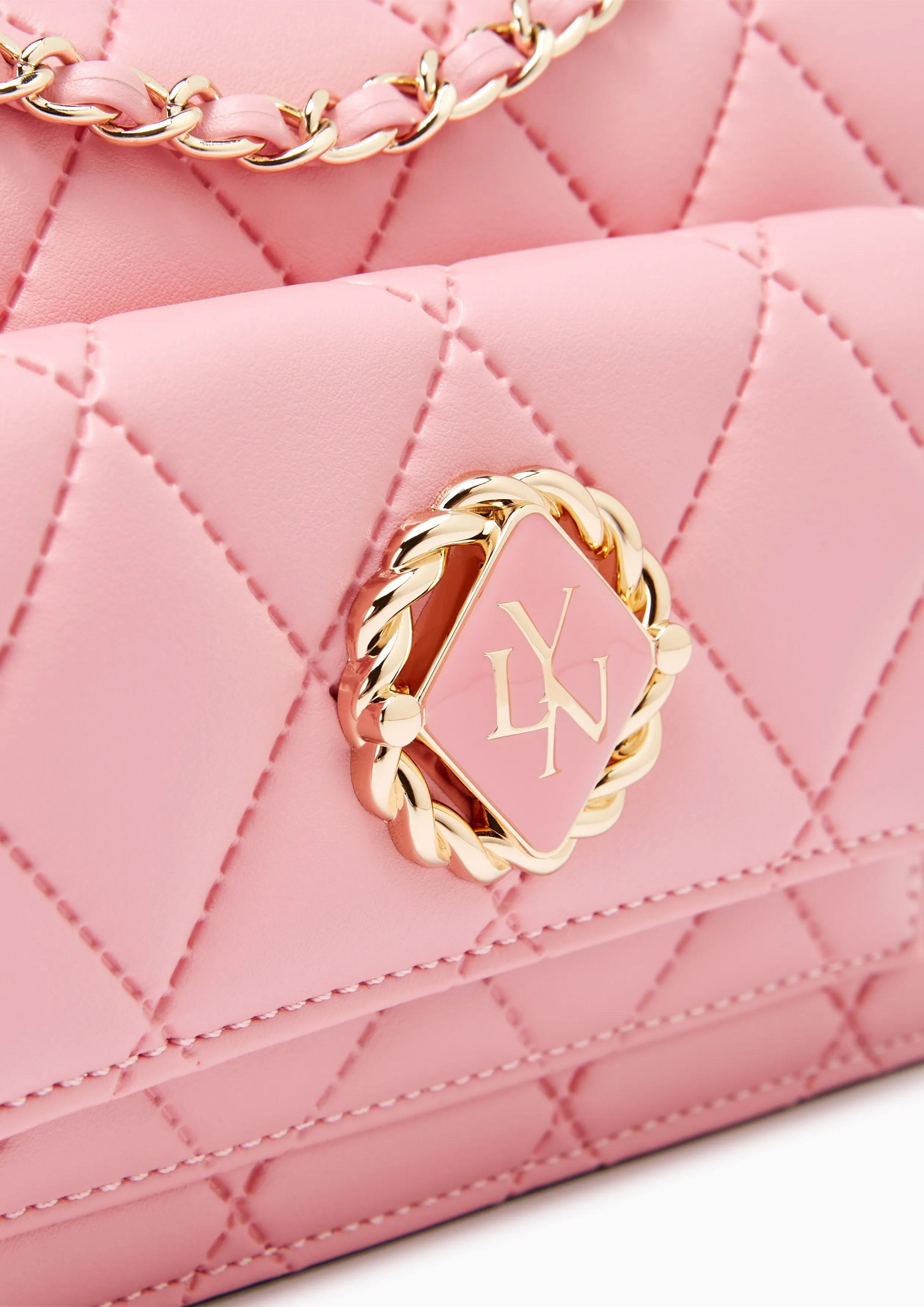 Emma Clutch With Chain Pink