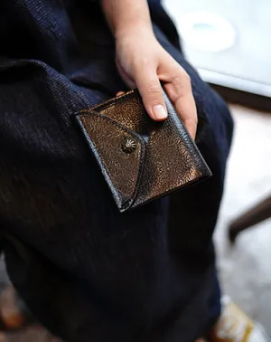 Envelope Womens Black Leather Billfold Wallet Small Wallet with Coin Pocket Mini Envelope Wallet for Ladies