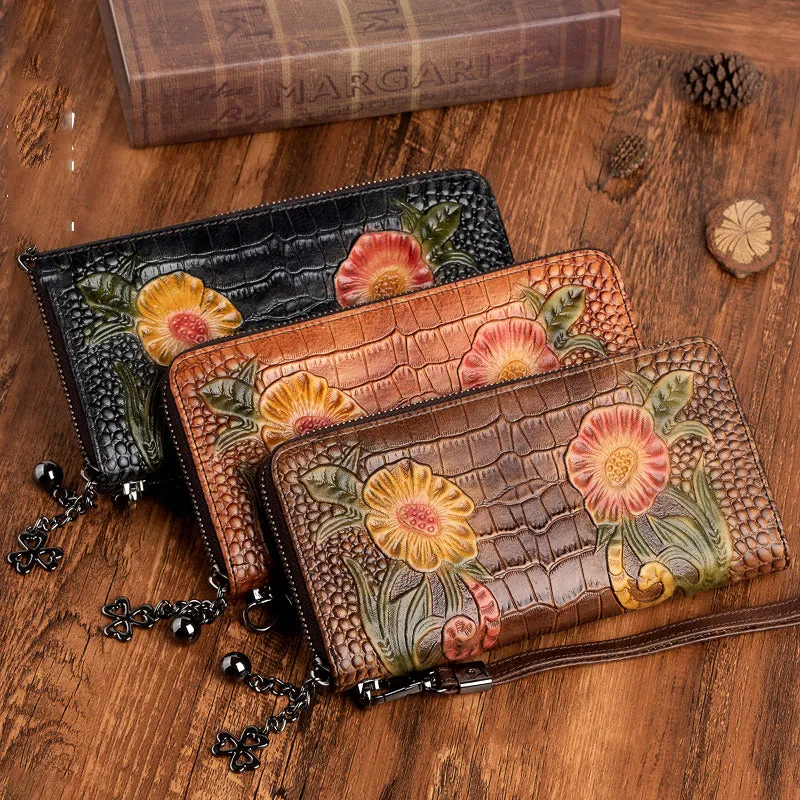 Handmade Floral Brown Leather Wristlet Wallet Crocodile Pattern Womens Zip Around Wallets Flowers Ladies Zipper Clutch Wallet for Women