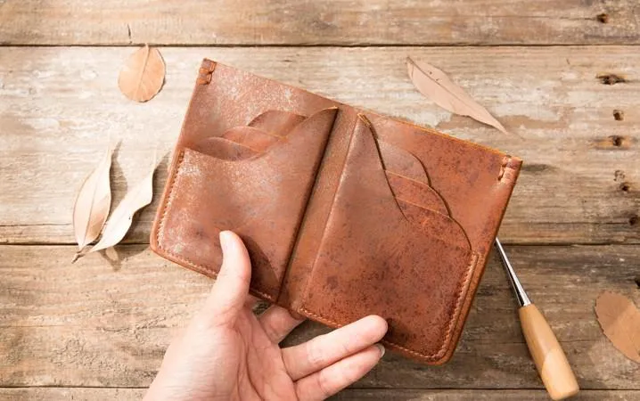Handmade Leather Mens Small Wallets Bifold Vintage Slim billfold Wallet for Men