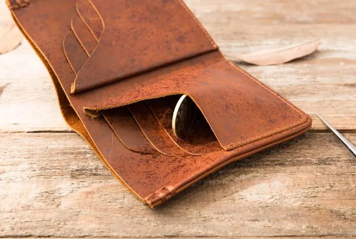 Handmade Leather Mens Small Wallets Bifold Vintage Slim billfold Wallet for Men
