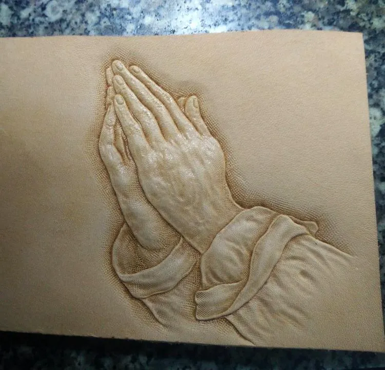 Handmade Leather Praying Tooled Mens billfold Wallet Cool Leather Wallet Slim Wallet for Men