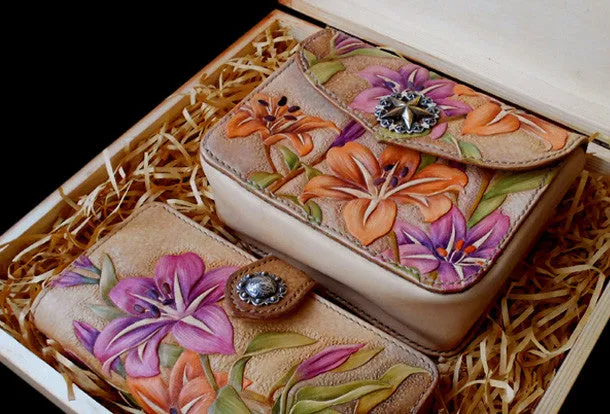 Handmade women wallet vintage carved lily flower leather long wallet/hip bag for women