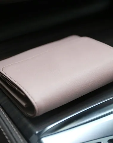 Minimalist Womens Green Leather Billfold Wallet Small Wallet with Coin Pocket Slim Wallet for Ladies