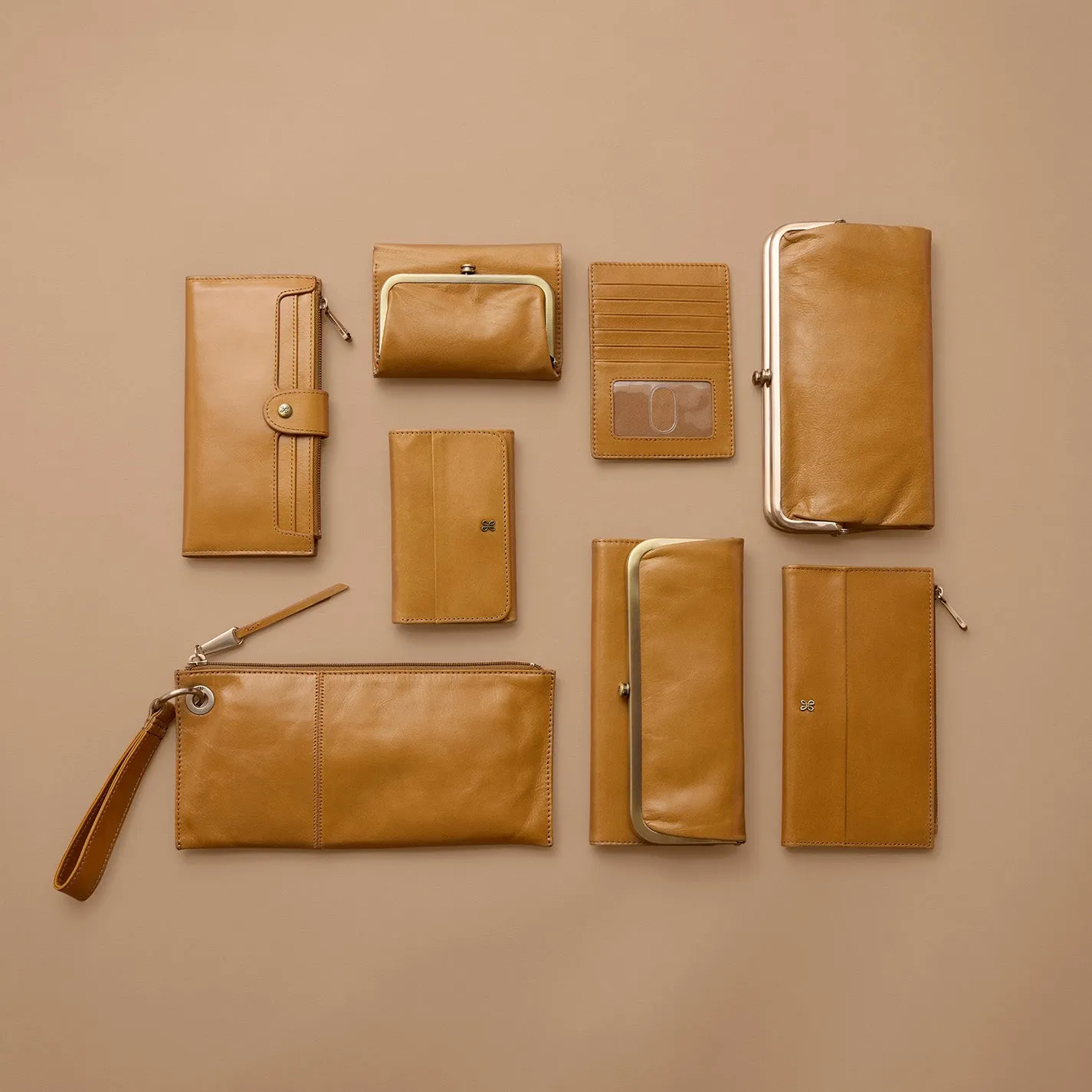 Robin Compact Wallet In Polished Leather - Natural
